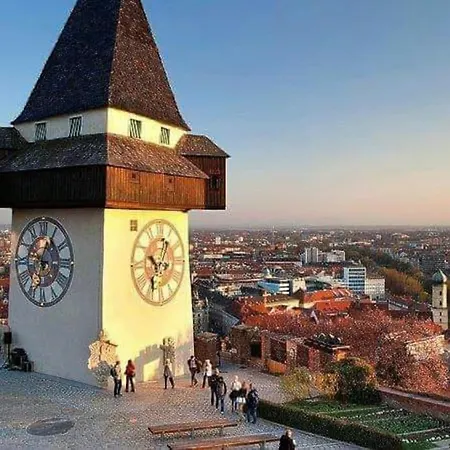 Daire Apartment City Graz *